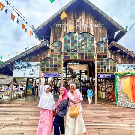 Floating Market Pattaya