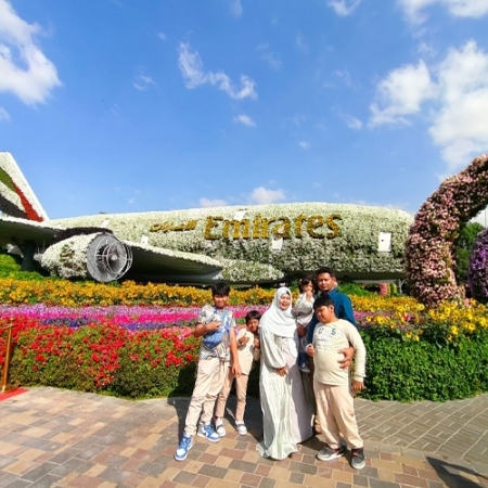 Dubai Miracle Garden