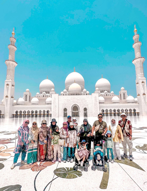 DUBAI ABUDHABI + CITY TOUR BRUNEI BONUS DESSERT SAFARI 6 HARI 