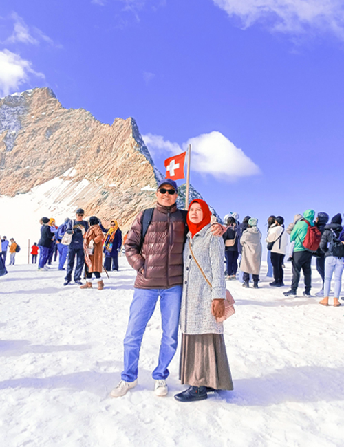 EXCLUSIVE UMRAH PLUS AMAZING EROPA BARAT 18 HARI