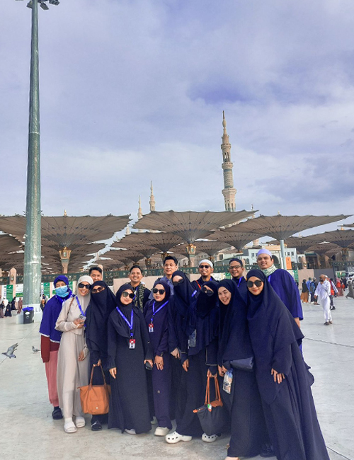 EXCLUSIVE UMRAH PLUS AMAZING EROPA BARAT 18 HARI