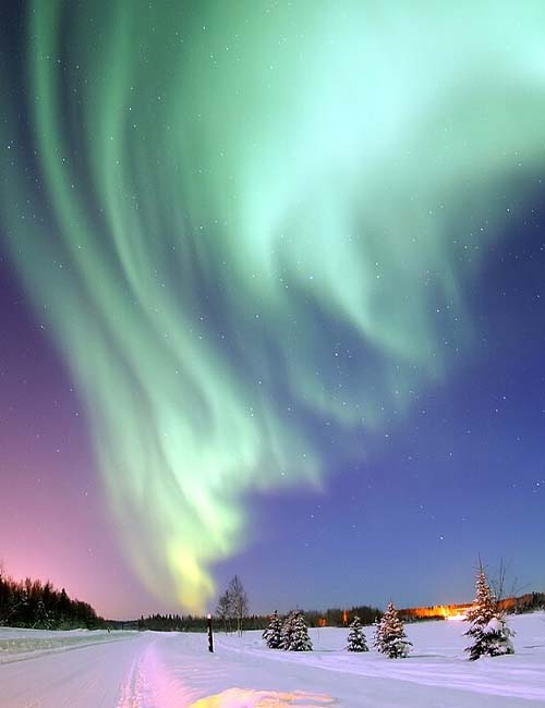 MUSLIM TOUR HARBIN MOHE AURORA BORELIS - THE NORTHERNMOST HOUSE 9 HARI