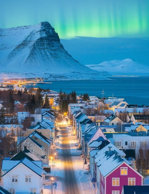 MUSLIM TOUR SCANDINAVIA FINLAND WITH IGLOO & AURORA HUNTING 11 HARI