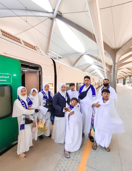 UMRAH + DUBAI ABUDHABI  FREE KERETA CEPAT DAN THAIF 13 HARI
